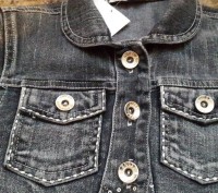 Стильный джинсовый пиджак для модницы.

Длина по спинке от шва ворота около 30. . фото 3