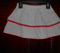 Серая трикотажная юбка на 6 мес,байка,в отличном состоянии,куплена в США,NINETTA. . фото 3
