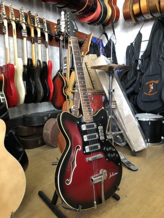Редкая Коллекционная гитара Jolana Special
Эксклюзивная и коллекционная полуакус. . фото 4