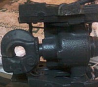 Гидрокрюк Т-150 устройство тягово-сцепное, каталожный номер детали 151.58.001-4. . фото 2