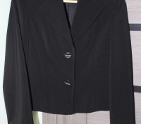 Пиджак женский черный классический размер M/L. Состояние очень хорошее.. . фото 2