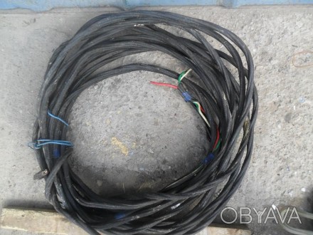 Продам кабель в бухтах две по 15 метров и одна 10. . фото 1