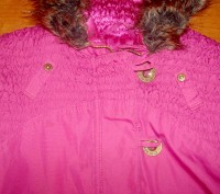 Курточка на девочку ТМ DKNY на резинке с капюшоном.

Возраст - 4
Сезон: весна. . фото 6