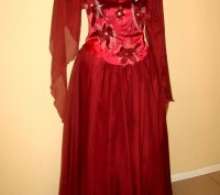 Платье вечернее 

Цвет: бордо

Ширина корсета – 35- 43 см (корсет регулирует. . фото 2
