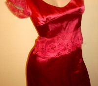 Платье бордо с гепюровыми вставками. Очень похоже на то что носит Тина Кароль :). . фото 4