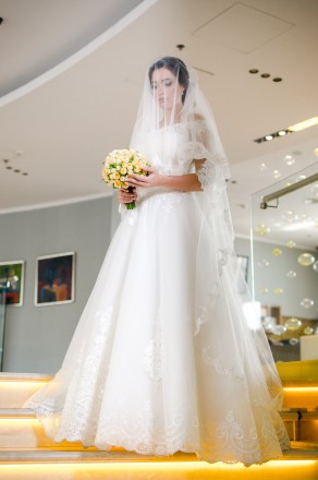 Продаю изысканное, нежное свадебное платье. 
Покупалось для себя в свадебном са. . фото 7