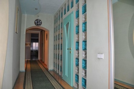 Продам 3-х комнатную квартиру по адресу ул. Маршала Тимошенко, 29, Площадь: 180/. . фото 5