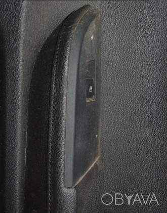 Управление стеклоподъемником зад прав Chevrolet Volt 11-15. . фото 1