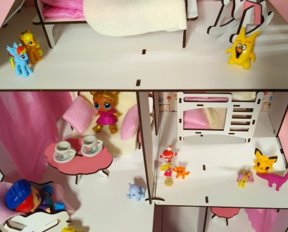 Домик для кукол Солнечная Дача с обоями, шторками, мебелью и текстилем



Со. . фото 9