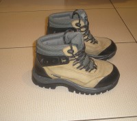 Детские ботинки в очень хорошем состоянии осень/зима размер 34,ботинки производс. . фото 2