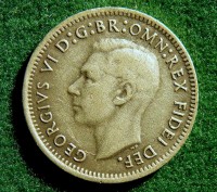 Монета ТРИ ПЕНСА Австралия СЕРЕБРО! Нечастая размеры 16 мм в хорошем коллекционн. . фото 2