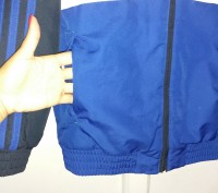 Фирменная куртка Adidas, 10 - 12 лет, 138 - 150см
длина - 55 см
рукав - 51 см
. . фото 3
