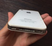 iPhone 4 32GB. Телефон в идеальном состоянии(ни царапины), спереди матовая пленк. . фото 5