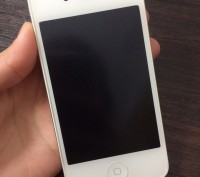 iPhone 4 32GB. Телефон в идеальном состоянии(ни царапины), спереди матовая пленк. . фото 3