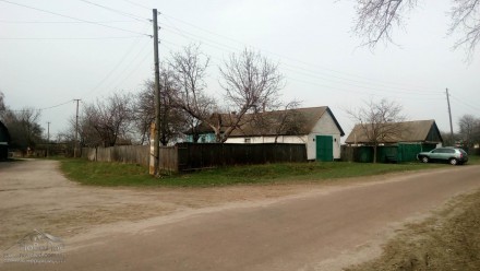 Продается дом дача по дороге Киев - Чернигов  село Копти   
... теплый дом дере. Копти. фото 2
