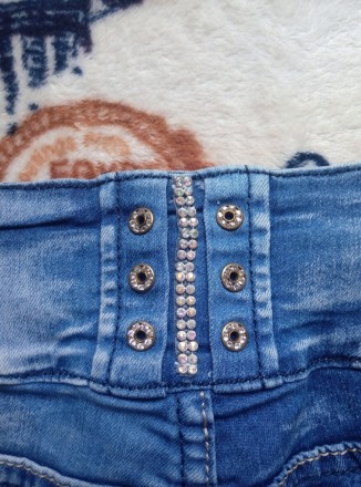 Шорты джинсовые модные короткие. Размер 28 (большемерят, смотрите замеры ниже). . . фото 10