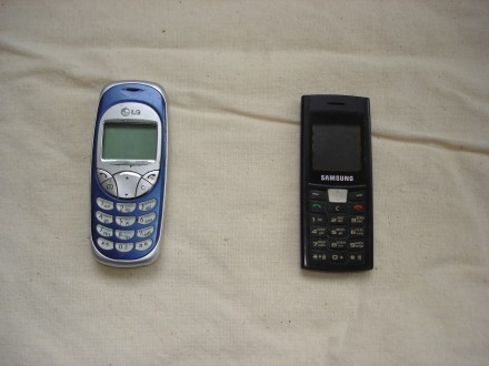 LG B1300 мобильный телефон на запчасти, проверить работоспособность нет возможно. . фото 3