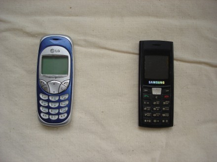 LG B1300 мобильный телефон на запчасти, проверить работоспособность нет возможно. . фото 2