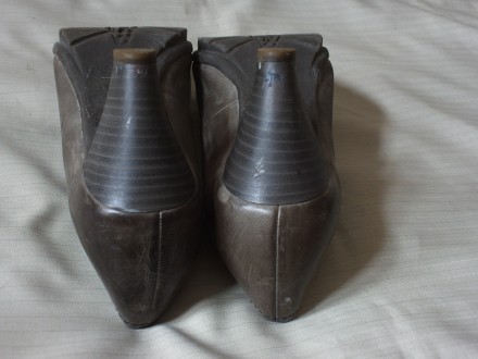 Женские туфли на невысокой (1 см) платформе немецкой фирмы Tamaris
Цвет - серый. . фото 7
