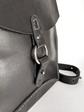 Женский городской рюкзак выполнен из натуральной кожи КРС черного цвета. Прошит . . фото 10