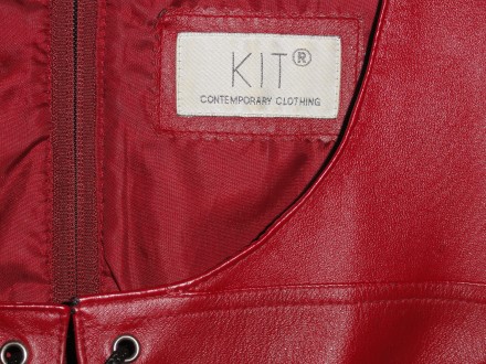 Кожаная жилетка-корсет от популярного бренда «KIT» из мягкой натуральной кожи.
. . фото 4