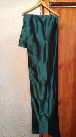 Шикарнейшее платье фасона "Рыбка" ярко-изумрудного цвета с отливом + шарф-накидк. . фото 9
