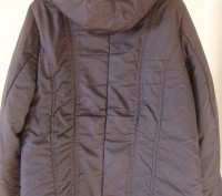 Продам коричневую женскую  зимнюю куртку 54-56 размера. Куртка утепленная, очень. . фото 3