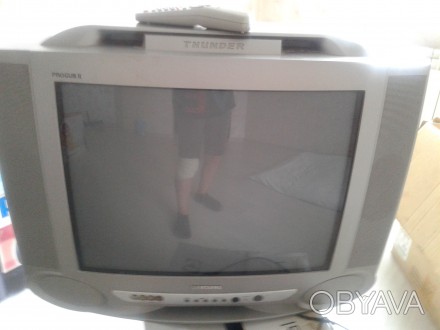 Цветной телевизор Samsung с инфракрасним пультом дистанцирнного управления.Польз. . фото 1