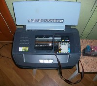 Продам принтер Эпсон R270 c Снпч требует промивка головкы. . фото 2