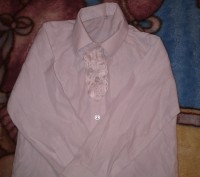 Белая рубашка для детского сада на возраст от 2-3 лет вставочка сделана под галс. . фото 4
