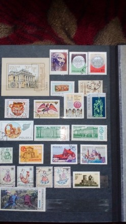 Колекційні марки і блок на тему "Культура і мистецтво" різних країн і років випу. . фото 3
