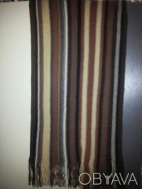 Предлагаю широкий шарф-палантин в коричнево-бежевых тонах в полоску. Ширина 53 с. . фото 2