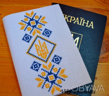 Вышитая обложка на паспорт послужит отличным подарком для близкого человека. Тех. . фото 1