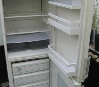 Продам холодильник б/у в хорошем состоянии,работает без шумно,морозит хорошо,чис. . фото 5