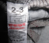 Продам стильные джинсы George 2-3 года в хорошем состоянии.
длина по внешнему ш. . фото 4