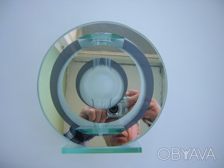 Ваза декоративная из зеркального стекла.  Высота 200 мм. Цена 200 грн.. . фото 1