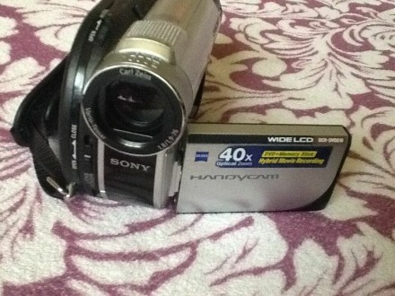 Технические характеристики Видеокамера Sony DCR-DVD610E
Покупалась видеокамера . . фото 3
