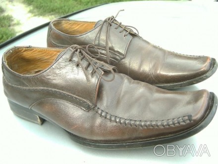Продаю кожаные туфли мужские в хорошем состоянии,б.у.Цвет коричневый, размер 41.. . фото 1