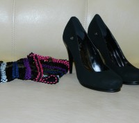 Новые женские туфли с пристёгивающимся украшением на ногу р. 39 "Stella Marco"
. . фото 4