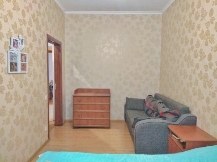 Предлагается к продаже просторная  2х комнатная квартира со своим двором, в близ. Малиновский. фото 3