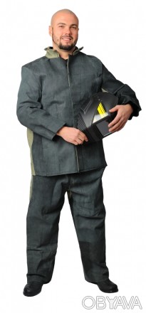 Сварщика костюм со спилком состорит из куртки и брюк, которые выполнены из брезе. . фото 1