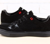 Код: 2303
Мужские спортивные туфли черные из натуральной замши на шнурках, с бе. . фото 4
