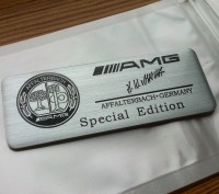 Эмблема наклейка из аллюминиевого сплава на Mercedes Benz "AMG Special Edition".. . фото 2