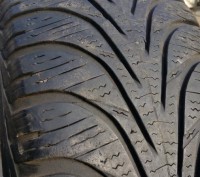 195/65 R15 Dunlop SP winter spiort
Зимние шины  
Остаток протектора 6-6.5 мм
. . фото 12
