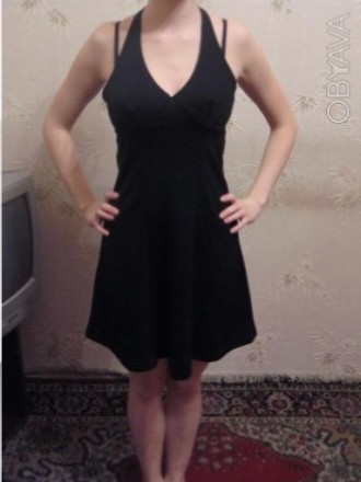 Черное платье с открытой спиной MORGAN
Размер S-M
Состояние 5-. . фото 1