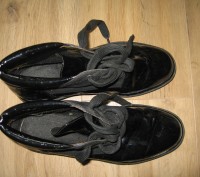 Черные ботинки
Размер 39
Длина по стельке 25,5см
Смотрите и другие мои объявл. . фото 3