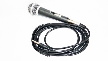 Микрофон Shure SM58 проводной
Модель SM 58- это профессиональный динамический м. . фото 7