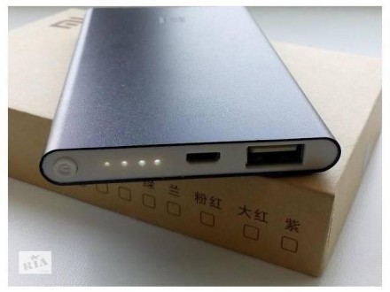 Power Bank Xiaomi Mi Slim 12000 mAh – элегантный и компактный внешний аккумулято. . фото 5