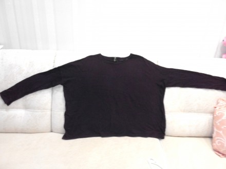 Продам фирменный свитер фиолетового цвета из шерсти и вискозы. Полуобъем груди 7. . фото 8