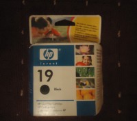 Характеристики HP 19 (C6628AE)
Тип расходника	Картридж
Тип принтера	Струйный
. . фото 2